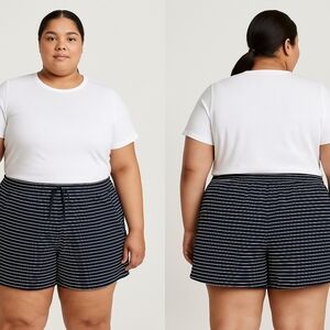 All in Motion Women’s Striped Shorts – Size 2X (XXL)